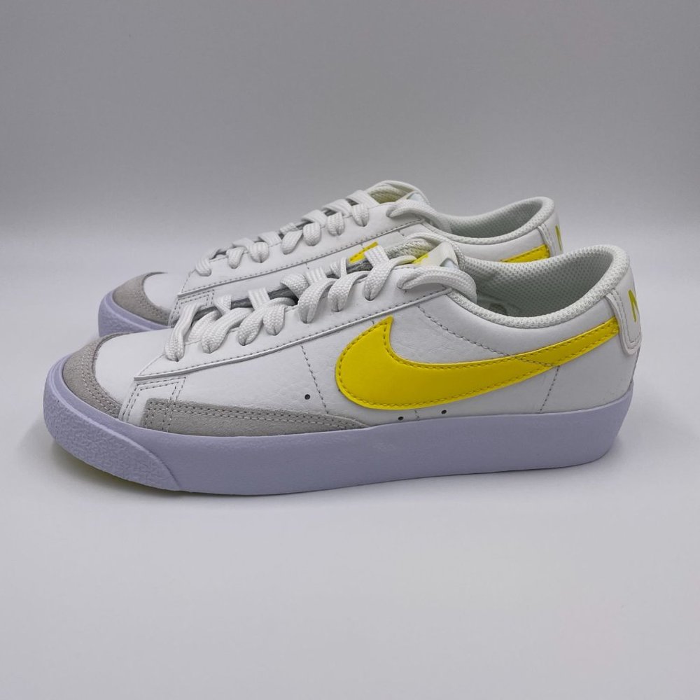 Nike Blazer Low ' 77 White / Yellow Womens Shoes